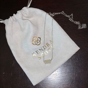 Kendra Scott Pendant Necklace